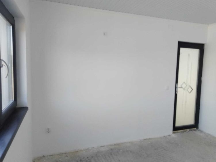 Casă cu 3 camere în Vasile Alecsandri