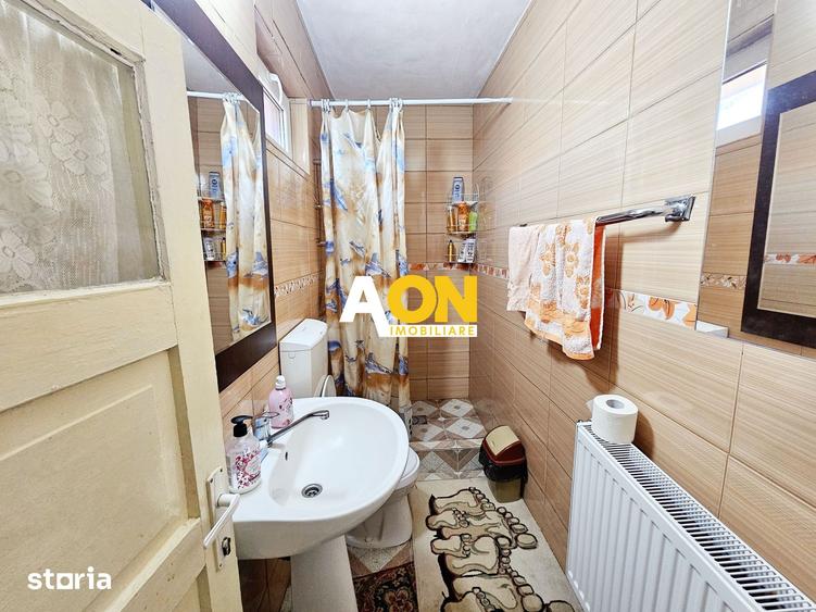 Casă cu 4 camere cu Teren 2084 Mp în Sântimbru