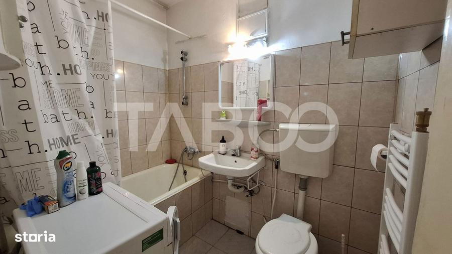 Garsonieră semidecomandată, mobilată în Valea Aurie