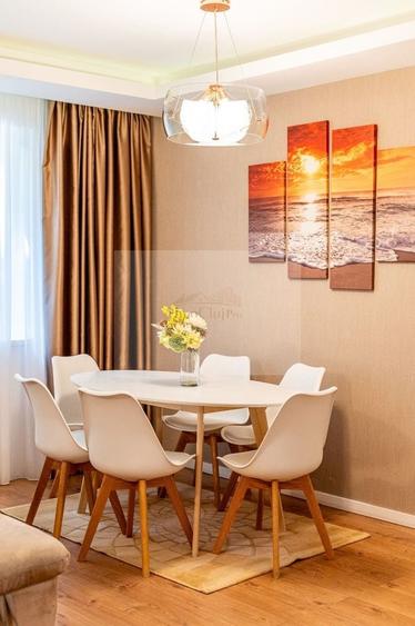 Apartament cu 4 camere semidecomandat, mobilat în Plopilor