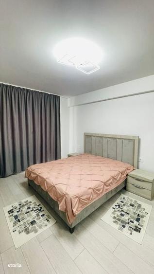 Apartament cu 2 camere decomandat în Palazu Mare