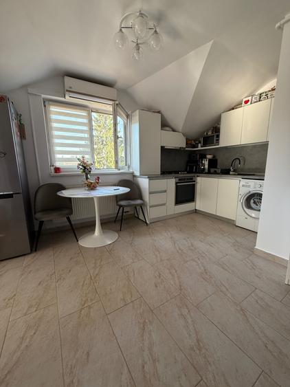 Apartament cu 2 camere decomandat în Exterior Vest