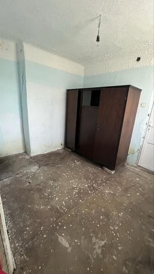 Casă cu 3 camere în Dracea