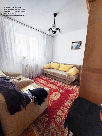 Apartament cu 3 camere semidecomandat în Mărăței