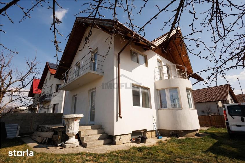 Casă cu 5 camere cu Teren 319 Mp în Central