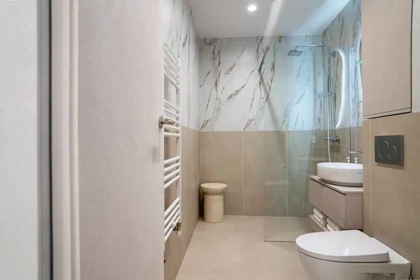 Apartament cu 2 camere semidecomandat, mobilat în Mărăști