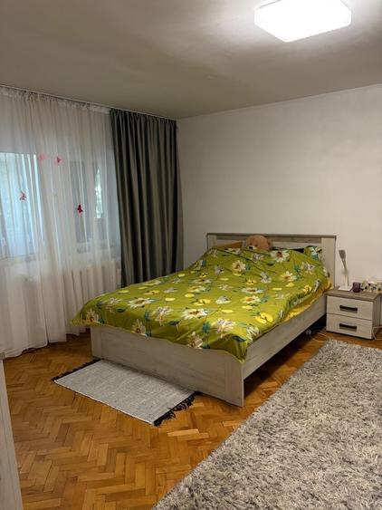 Garsonieră în Traian
