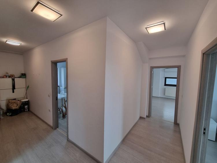 Tomis plus-apartament 3 camere 110 mp cu loc de parcare - 14