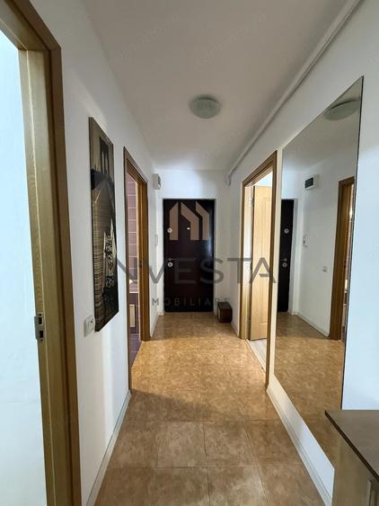 Garsonieră decomandată în Între Lacuri