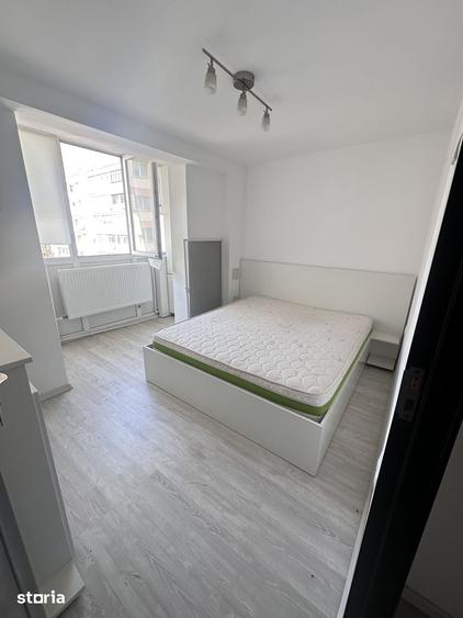 Apartament cu 2 camere, mobilat în Tei
