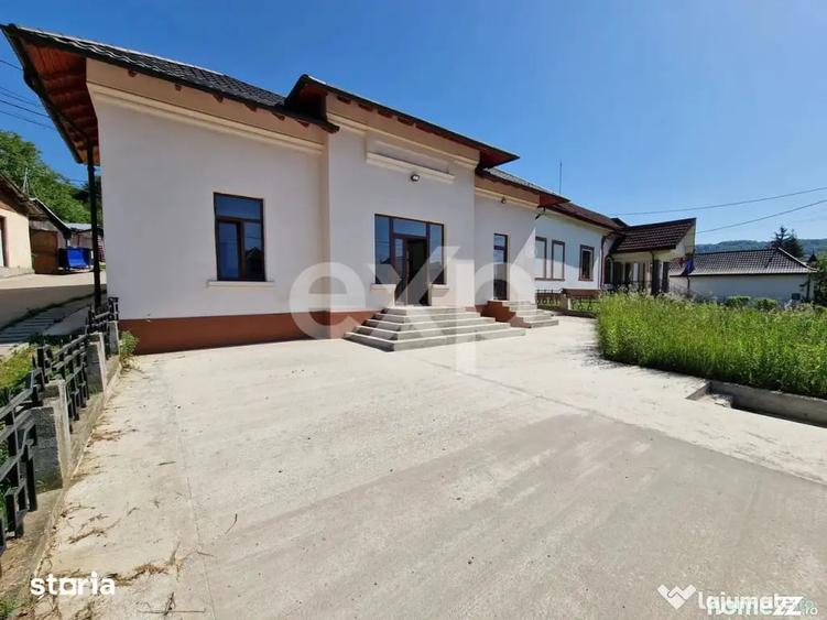 Spațiu comercial, de 110 mp, în Vulcana-Pandele