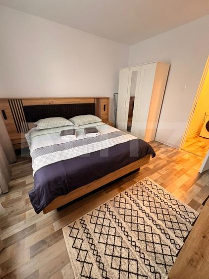 Apartament cu 2 camere decomandat, mobilat în Hunedoara — fotografia 3