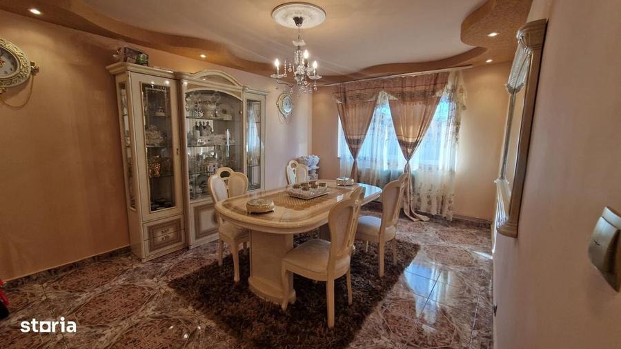 Apartament cu 3 camere în Central