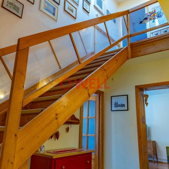 Casă individuală cu 6 camere cu Teren 250 Mp în Unirii