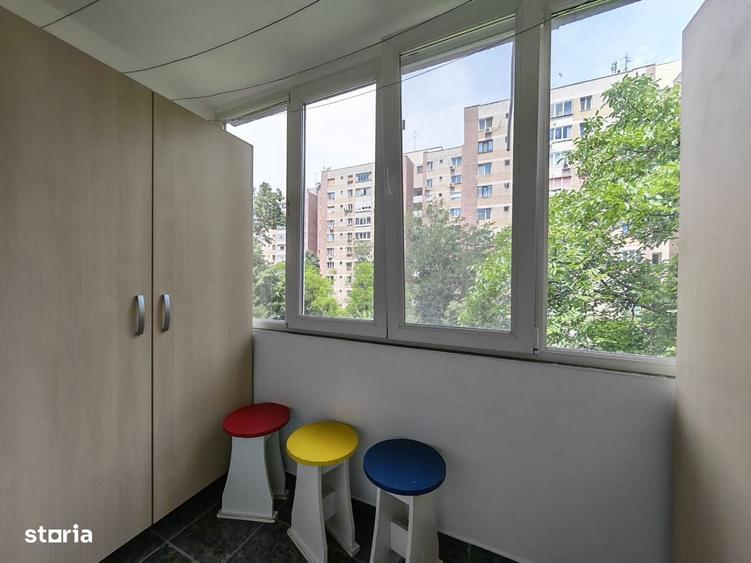 Apartament cu 3 camere semidecomandat în Drumul Taberei