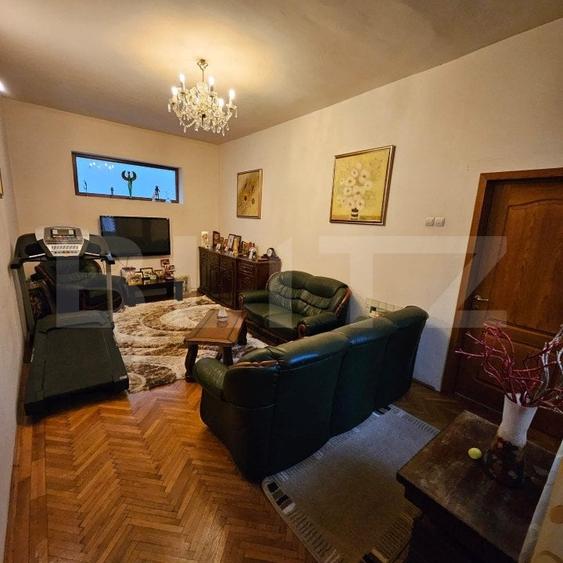 Casă individuală cu 4 camere cu Canalizare în Ana Ipătescu