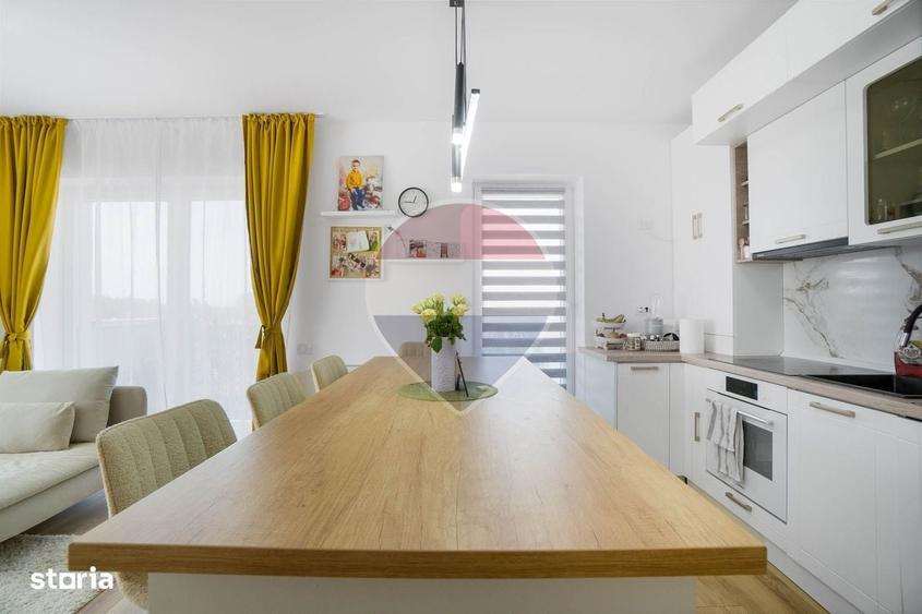 Apartament cu 3 camere în Tractorul