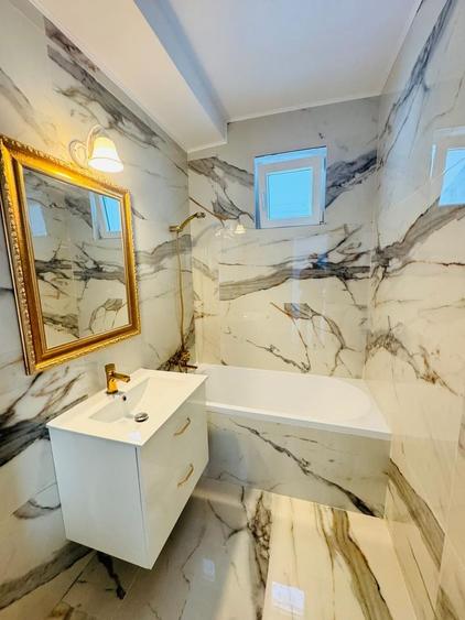 Apartament cu 3 camere semidecomandat în Liviu Rebreanu