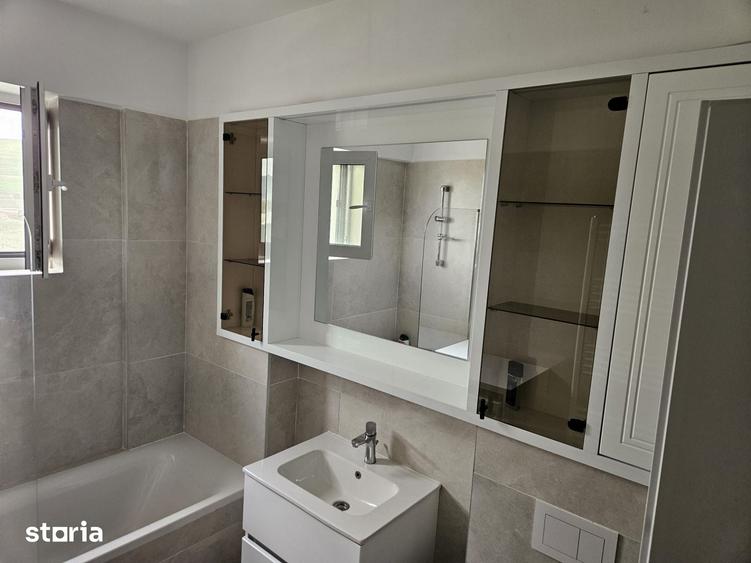 Apartament cu 3 camere în Triaj