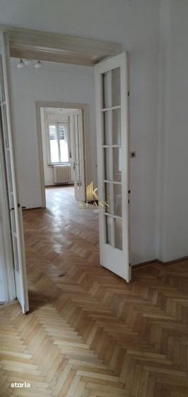 Casa individuala 4 camere, 2 bai, centrala proprie, curte, garaj,zona - 4