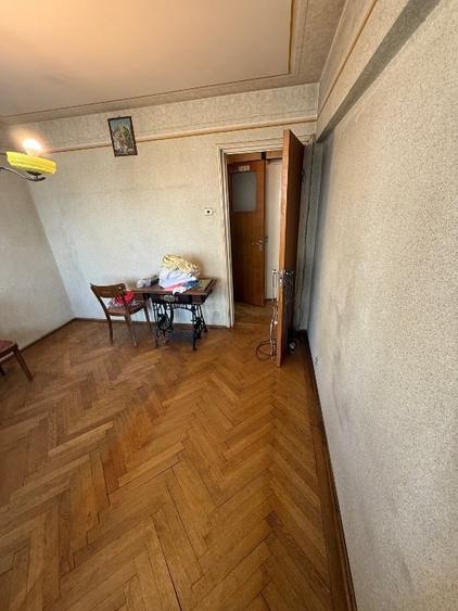 Apartament cu 2 camere semidecomandat în Obor