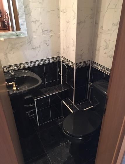 Apartament cu 3 camere decomandat în Telegrafului