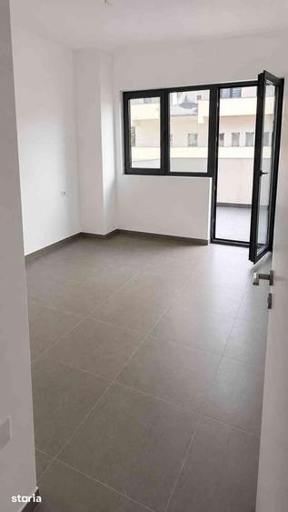 Apartament cu 3 camere în Ostroveni