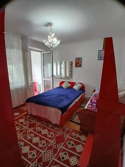 Apartament cu 2 camere semidecomandat în Mazepa 1