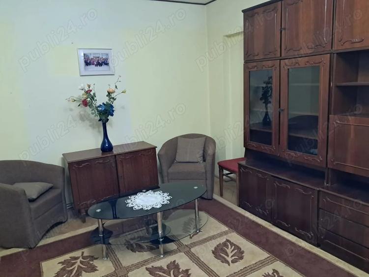Apartament cu 4 camere în Traian