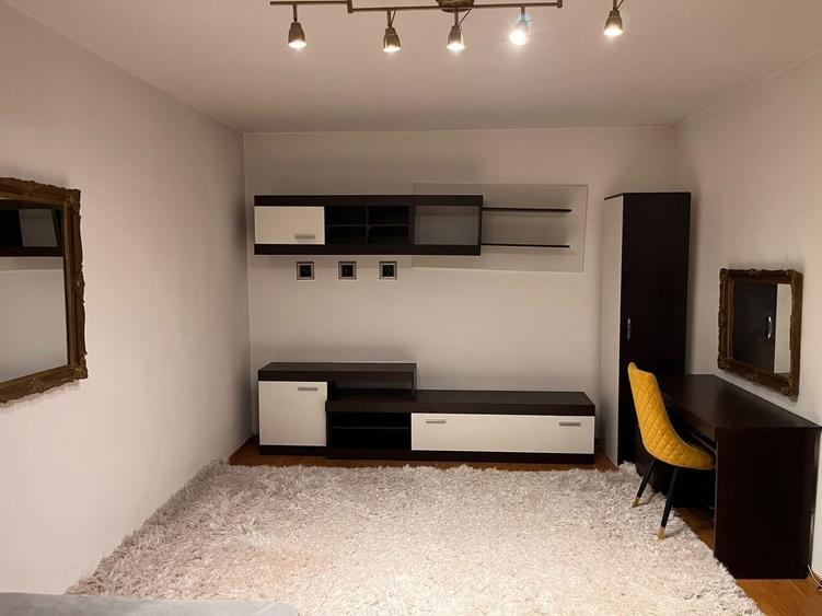 Apartament cu 2 camere decomandat, mobilat în Tineretului