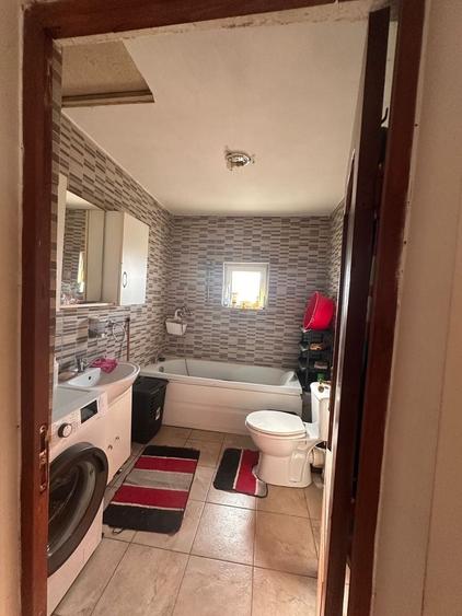 Casă cu 3 camere în Poiana