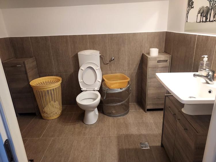 Casă individuală cu 7 camere cu Canalizare în Snagov