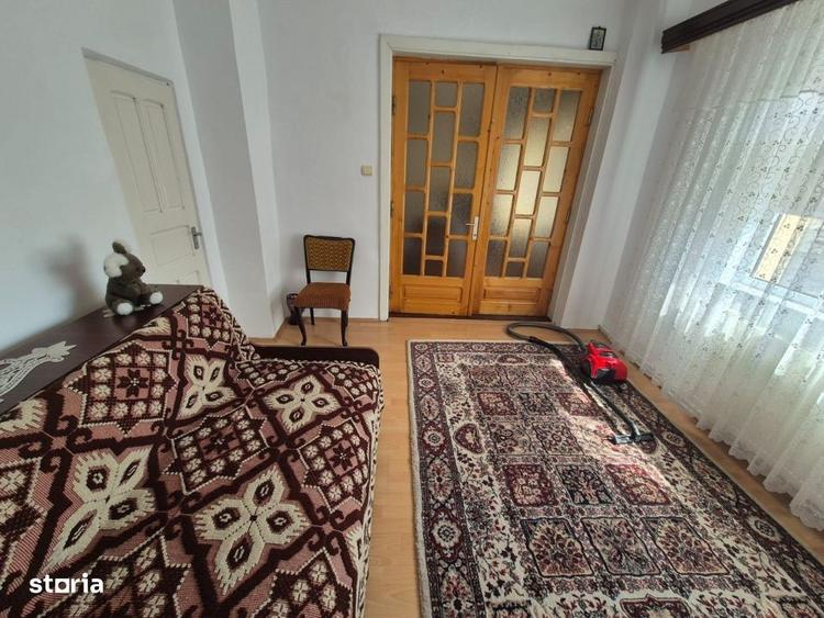 Casă cu 4 camere cu Teren 260 Mp în Hașdeu