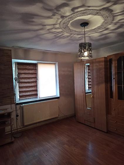 Garsonieră decomandată în Viziru 1
