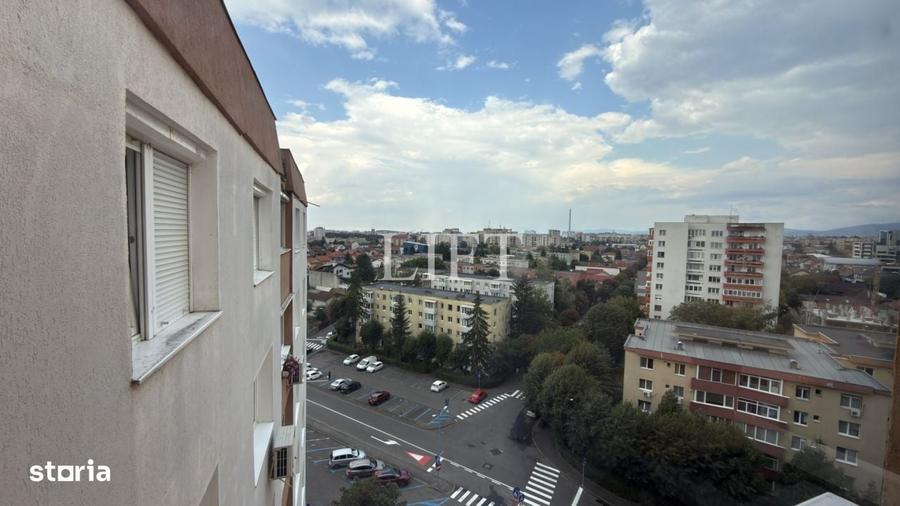 Apartament cu 3 camere decomandat în Griviței