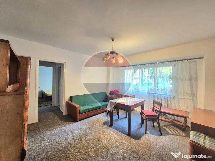 Apartament cu 2 camere semidecomandat în Podgoria