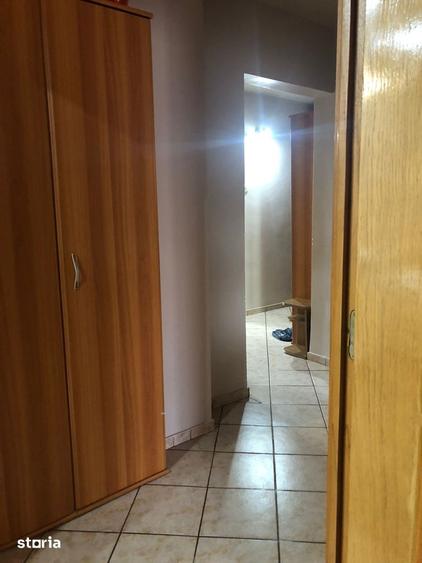 Apartament cu 3 camere decomandat, mobilat în Inel II