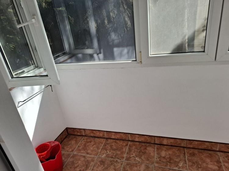 Apartament cu 3 camere în Boul Roșu