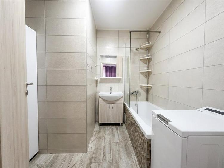 RECO Apartament in bloc nou 2 camere la etaju 2 - 7