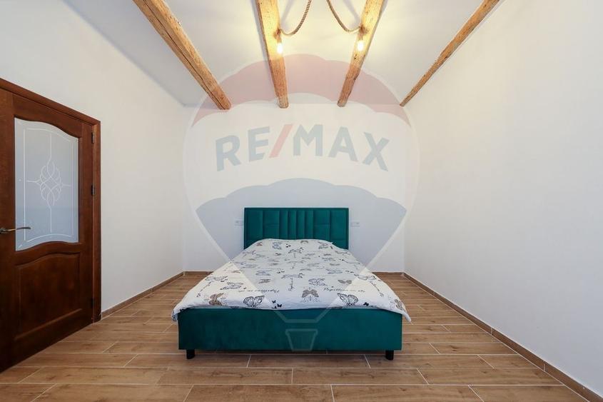 Casă individuală cu 2 camere cu Teren 123 Mp în Centrul Istoric