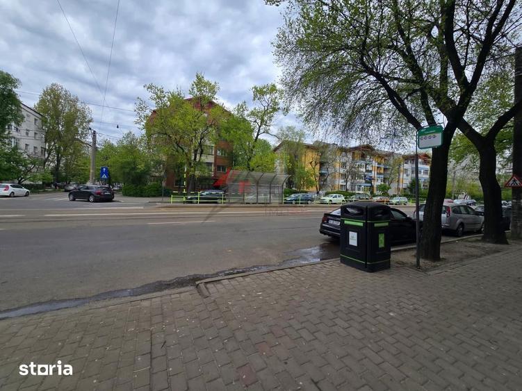 Apartament cu 3 camere decomandat în Dacia