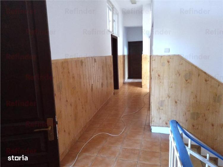 Casă cu Teren 629 Mp în Tineretului