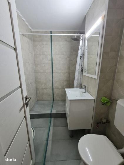 Apartament cu 2 camere decomandat în Băncilor