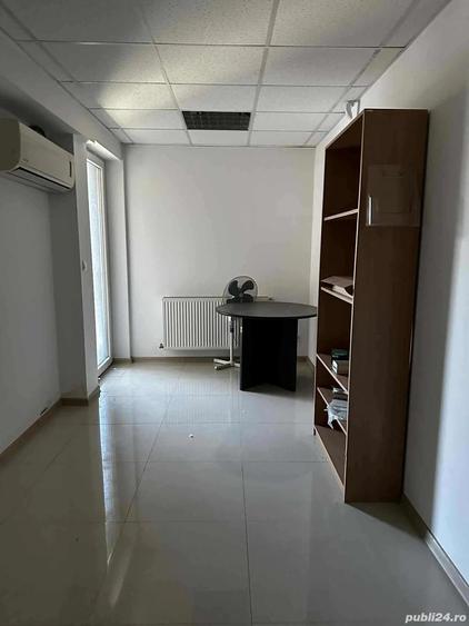 Proprietar inchiriez 2 spatii in aceeasi cladire pe str .Simion Barnutiu Timisoara - 3