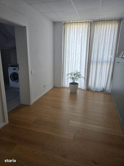 Casă cu 4 camere în Mărtinești