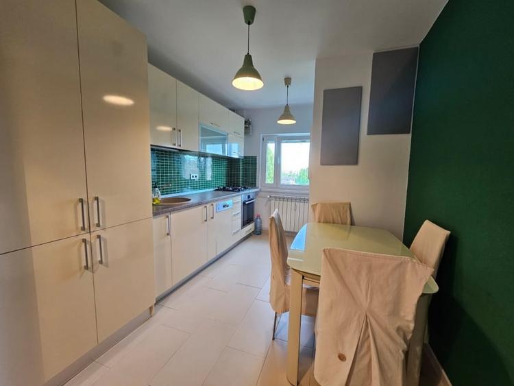 Apartament cu 3 camere semidecomandat, mobilat în Tudor Vladimirescu