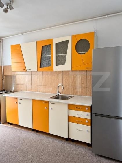 Apartament cu 3 camere decomandat, mobilat în Ultracentral