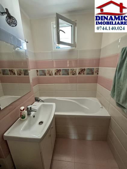 Apartament cu 3 camere în Mărăței