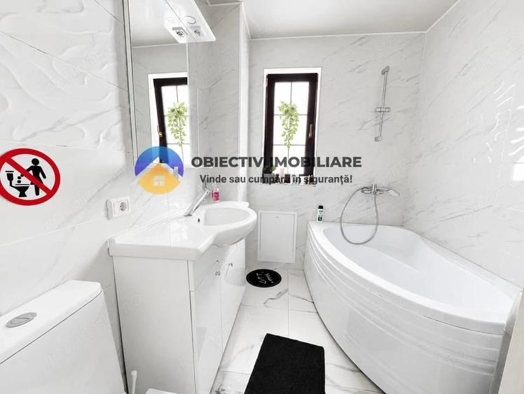 Casă cu Teren 3478 Mp în Girov