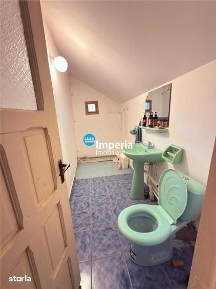Casă cu 4 camere cu Teren 573 Mp în Bârnova